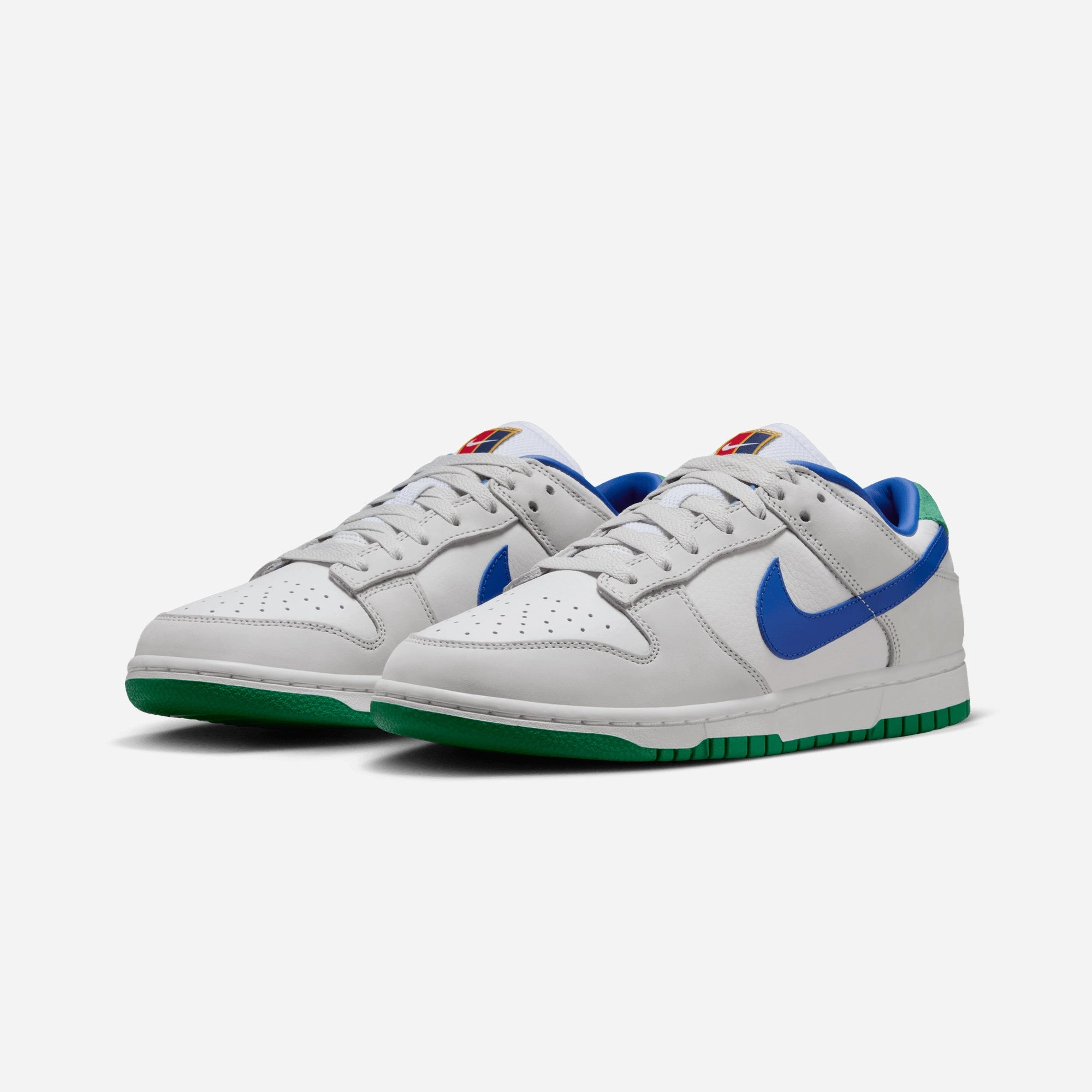 NIKE | DUNK LOW PREMIUM { WHITE/PHOTO BLUE-PHOTON DUST