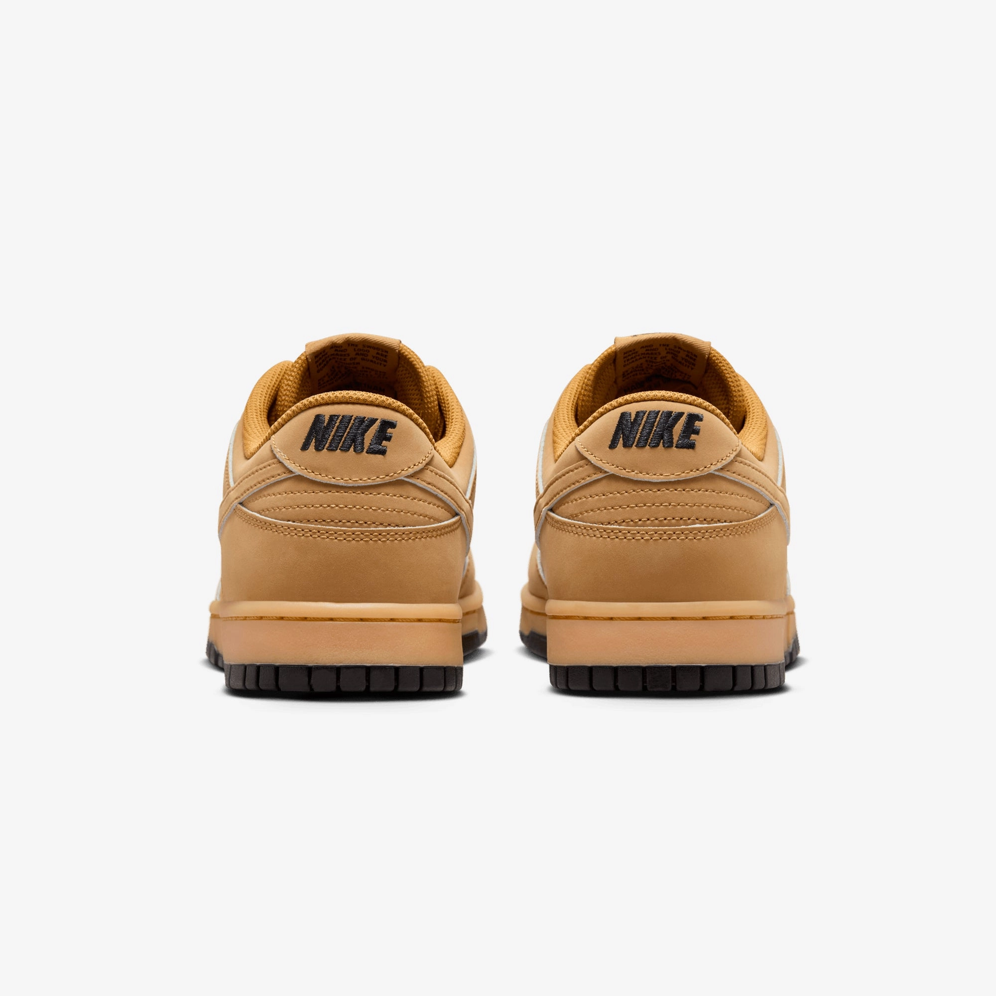 NIKE | DUNK LOW RETRO SE { WHEAT/WHEAT-GUM YELLOW-BLACK