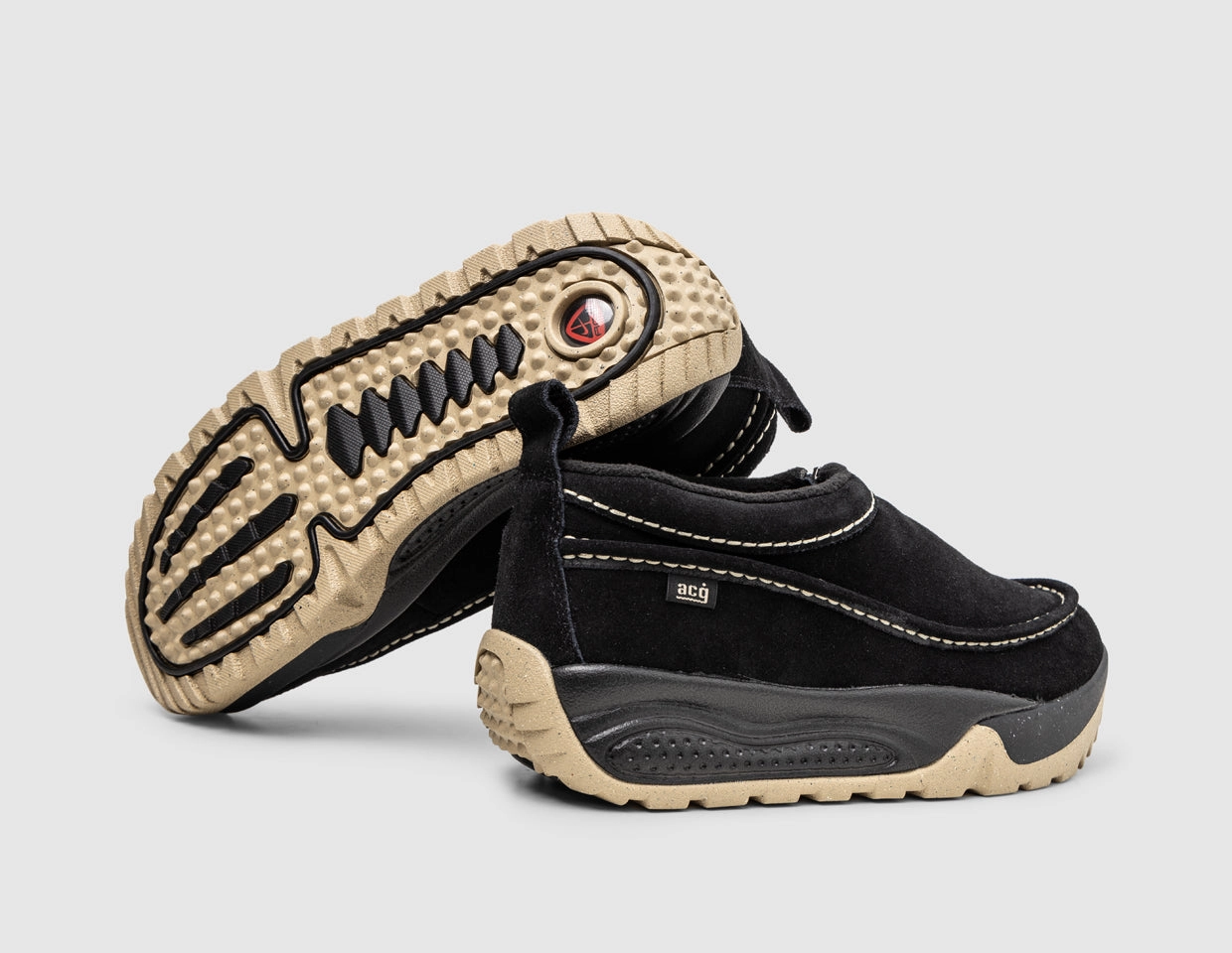 Nike ACG Izy Black / Limestone - Black