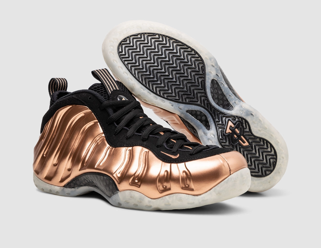Nike Air Foamposite One Black / Metallic Copper - Off Noir