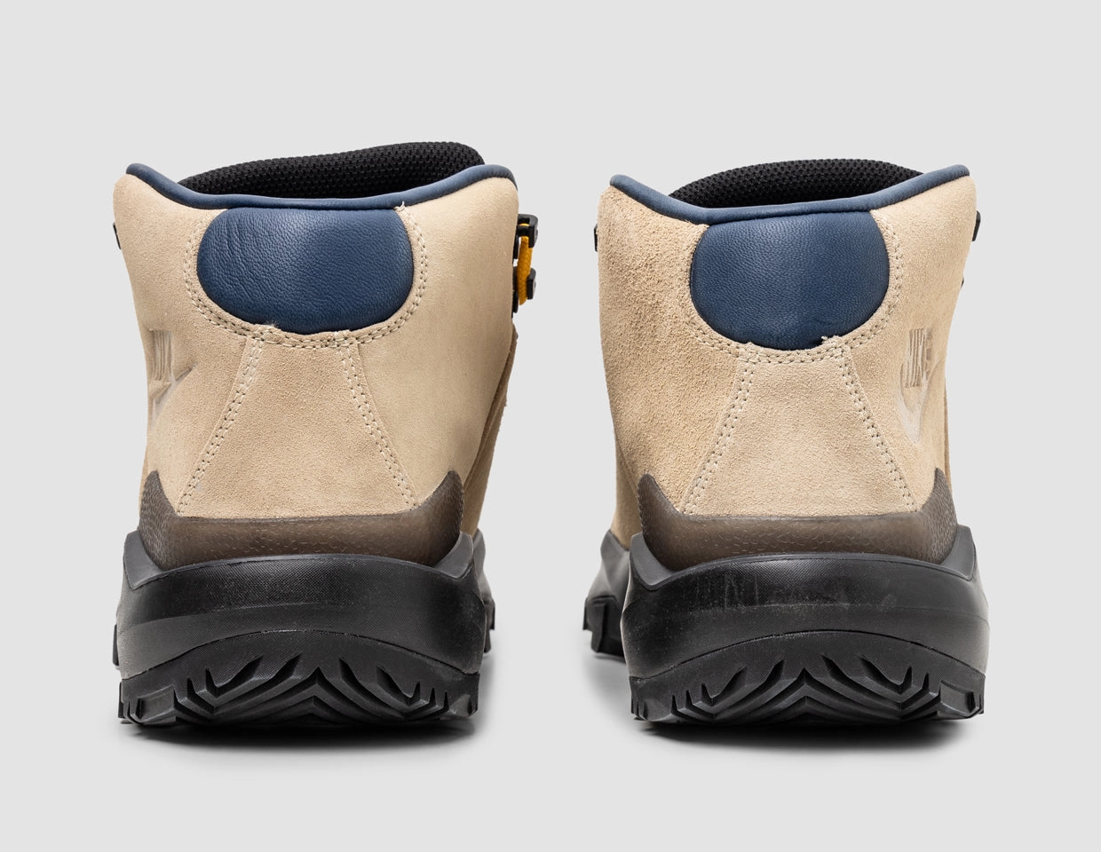 Nike Cygnal Light Orewood Brown / Navy - Black
