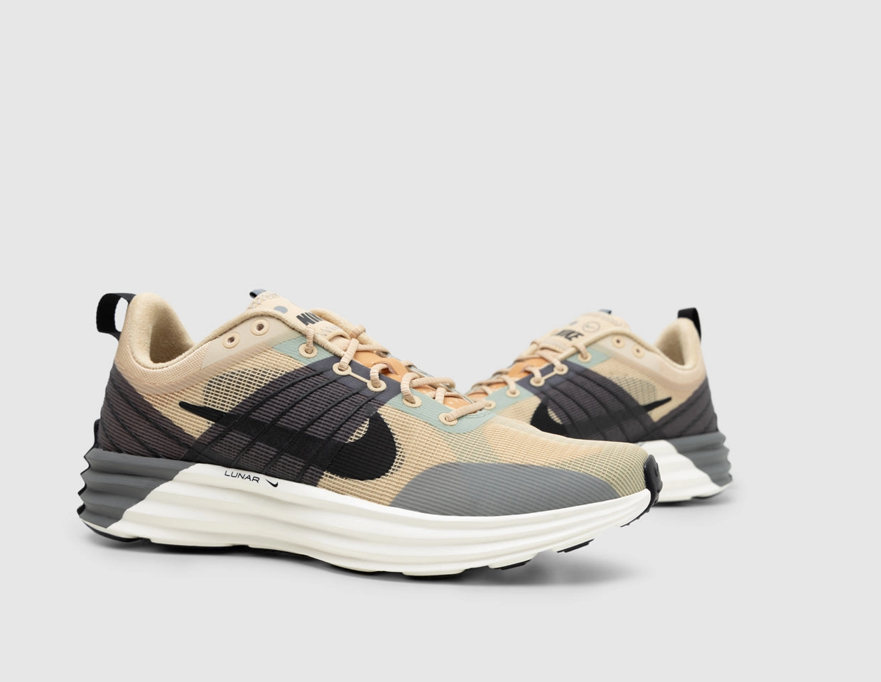 Nike Lunar Roam Sesame / Black - Smoke Grey