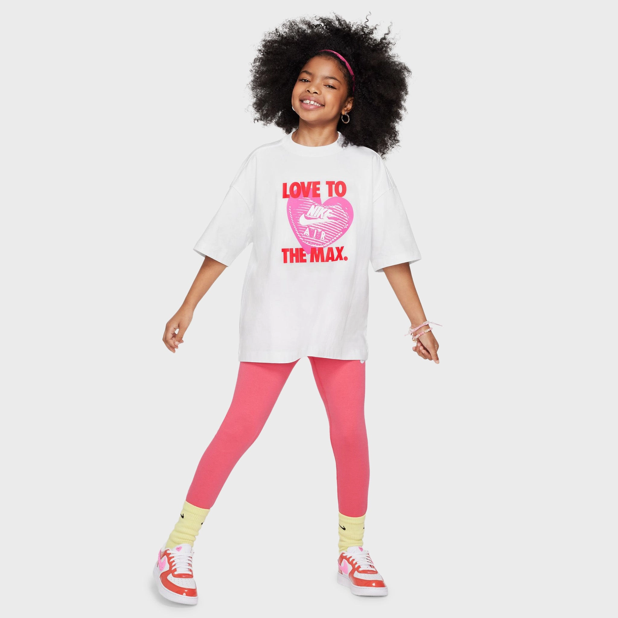Nike Sportswear Junior Girls' Heart Graphic T-Shirt / White
