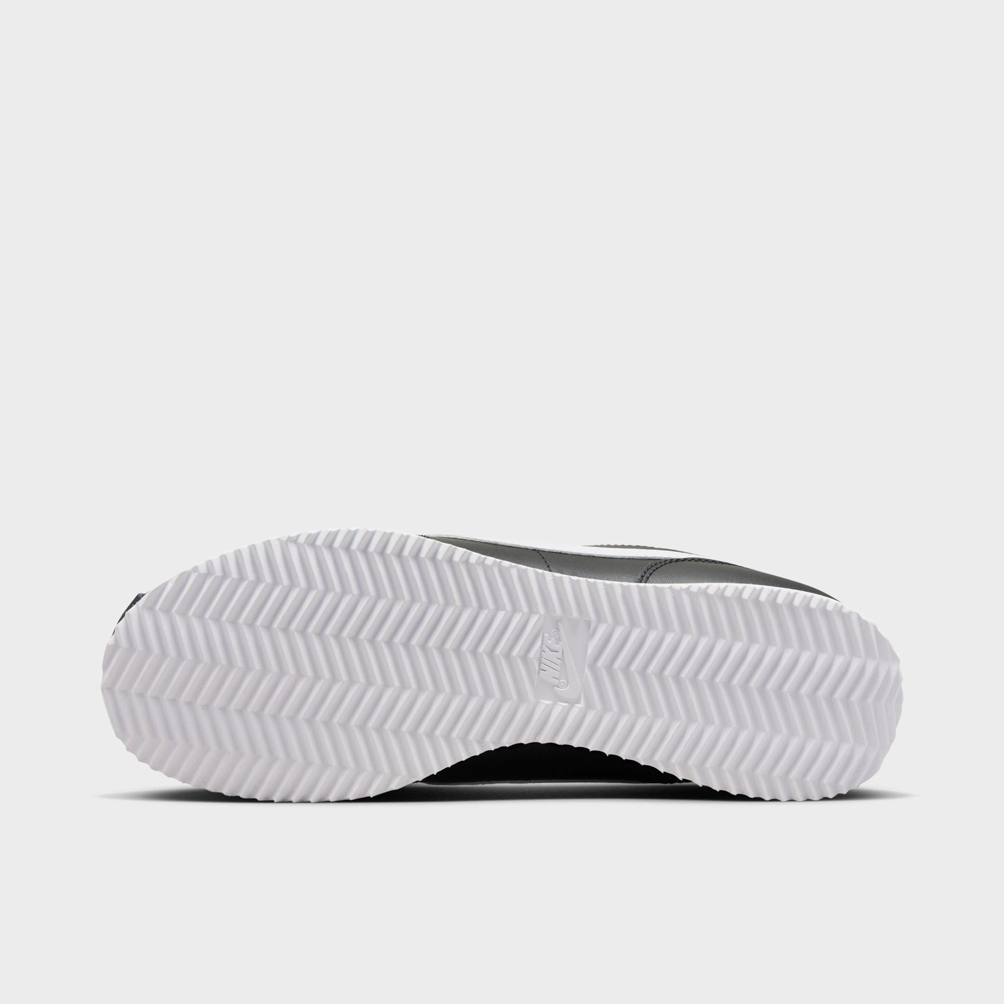 Nike Women's Cortez Black / White
