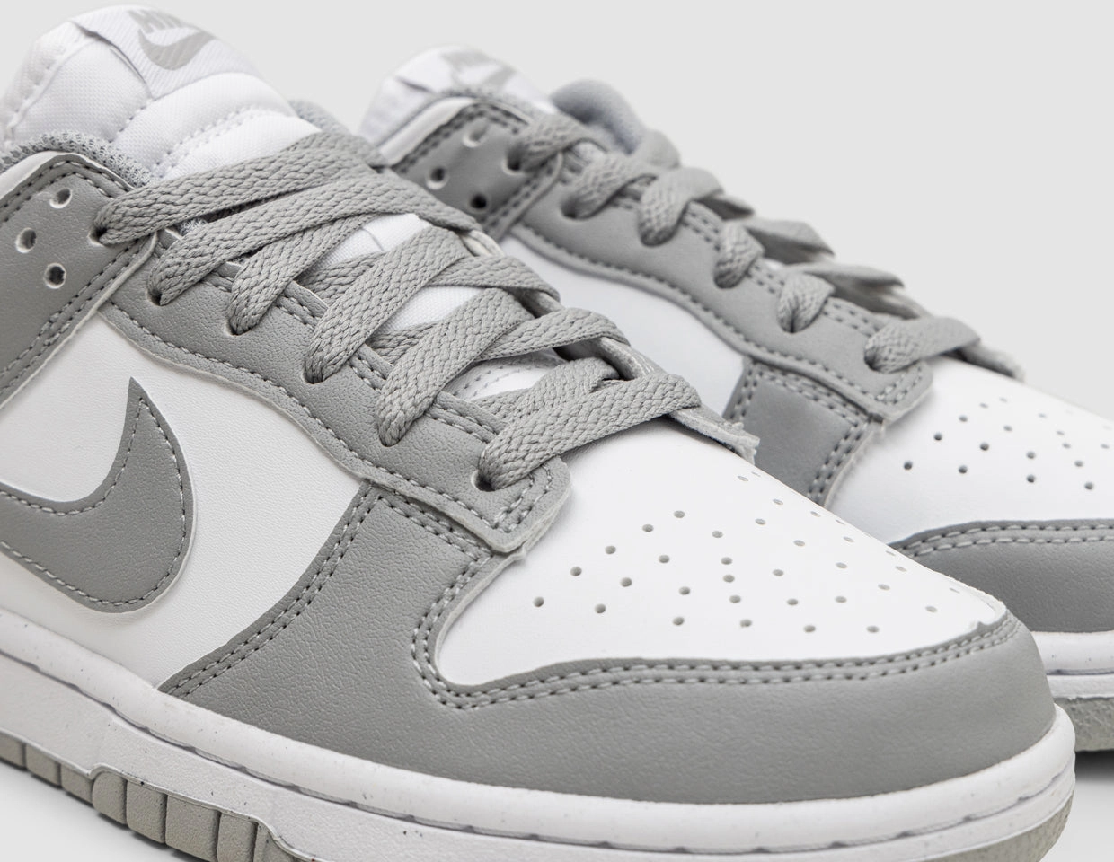 Nike Women's Dunk Low White / Light Smoke Grey
