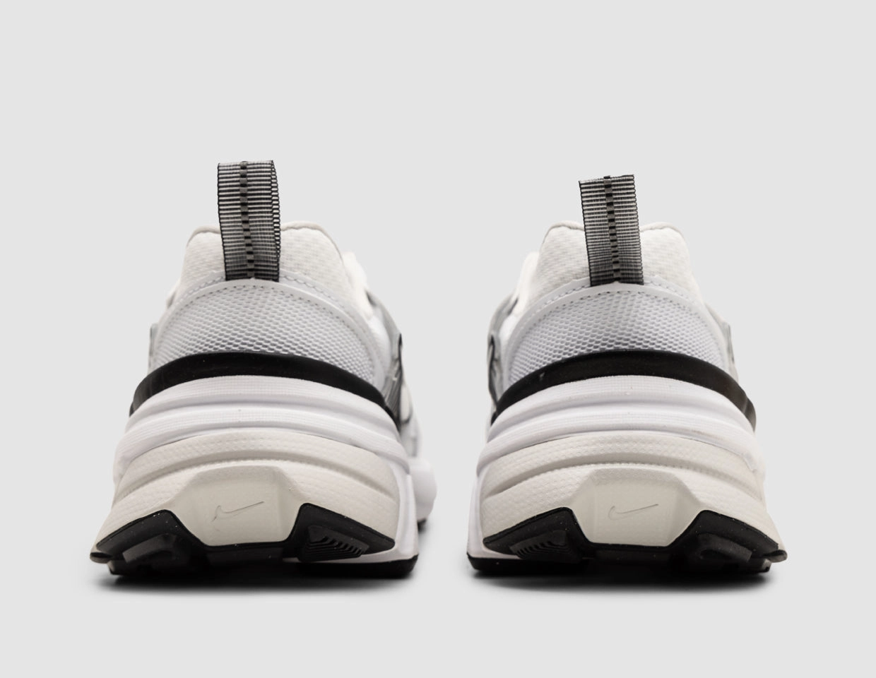Nike Women's V2K Run White / White - Platinum Tint