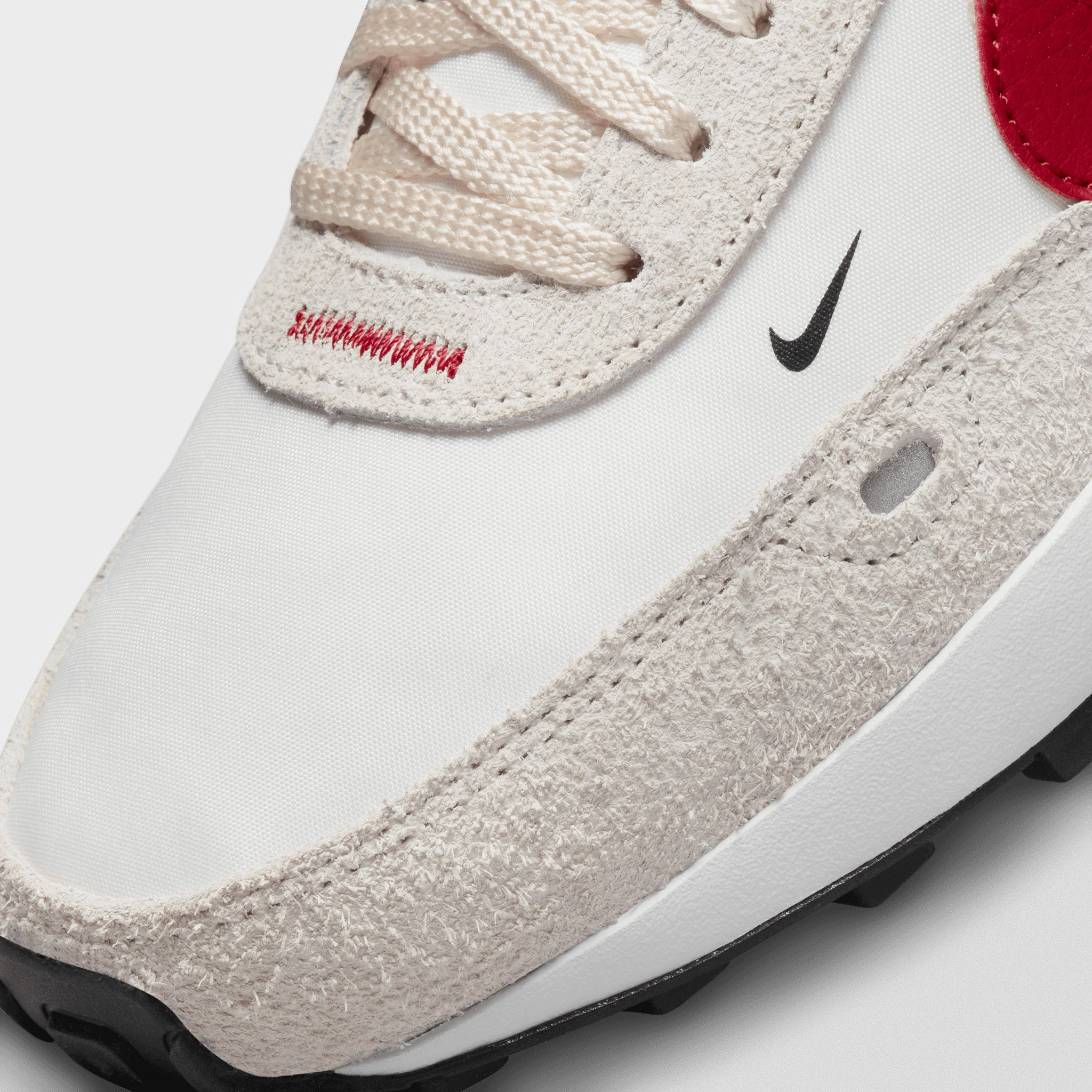 Nike Women's Waffle One SE Sail / Gym Red - Pearl White