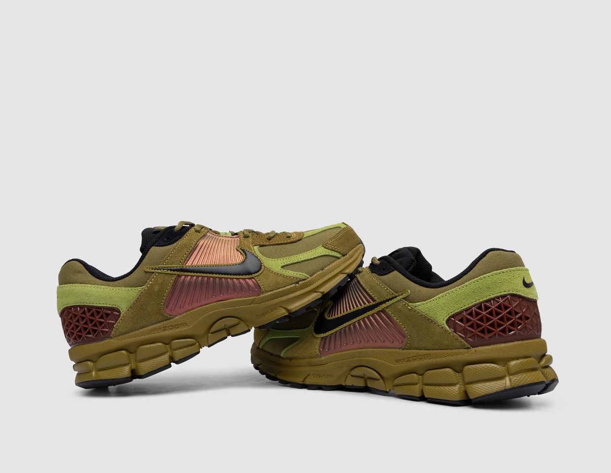 Nike Zoom Vomero 5 Pacific Moss / Black - Pear
