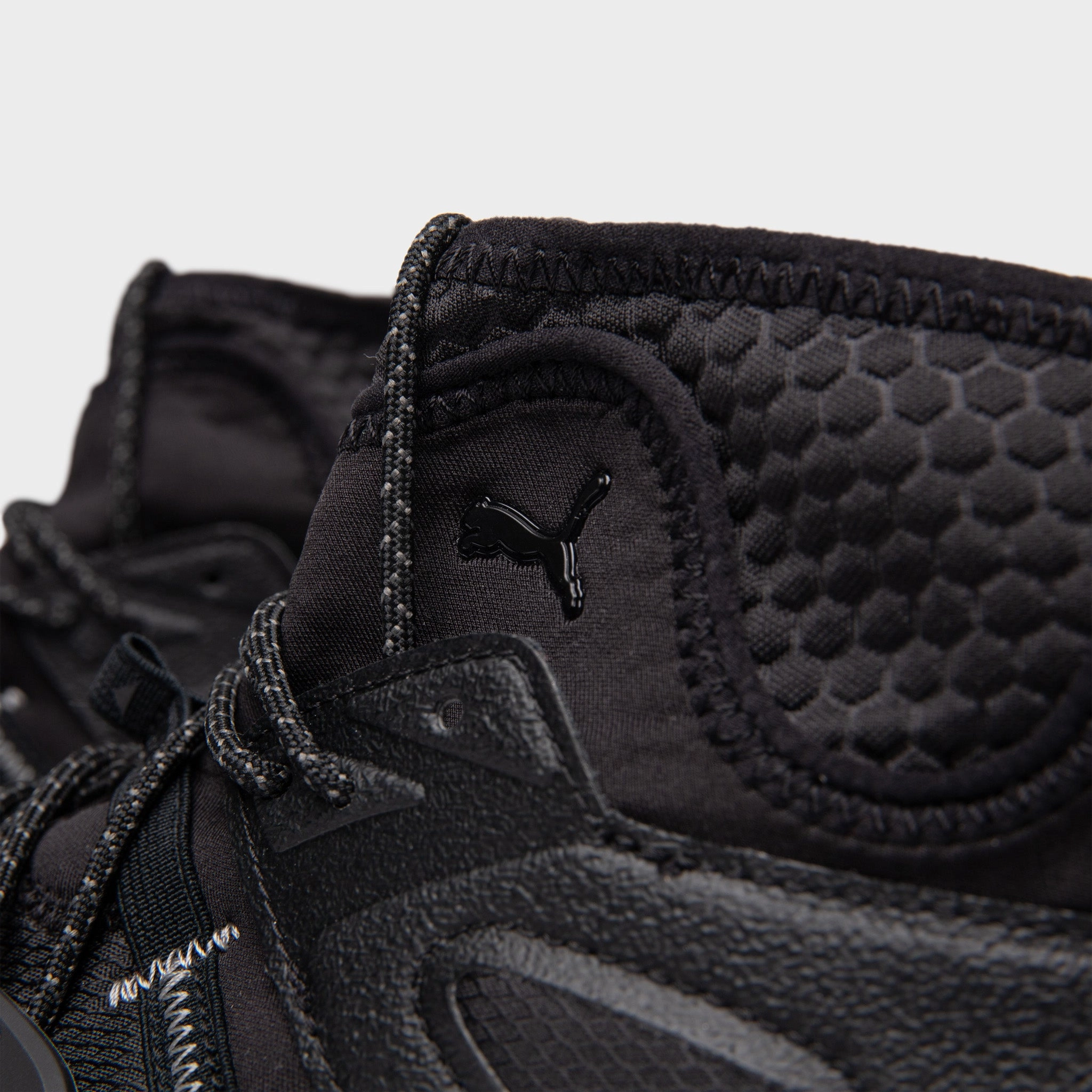 PUMA TRC Blaze Mid Core WS Puma Black / Castlerock