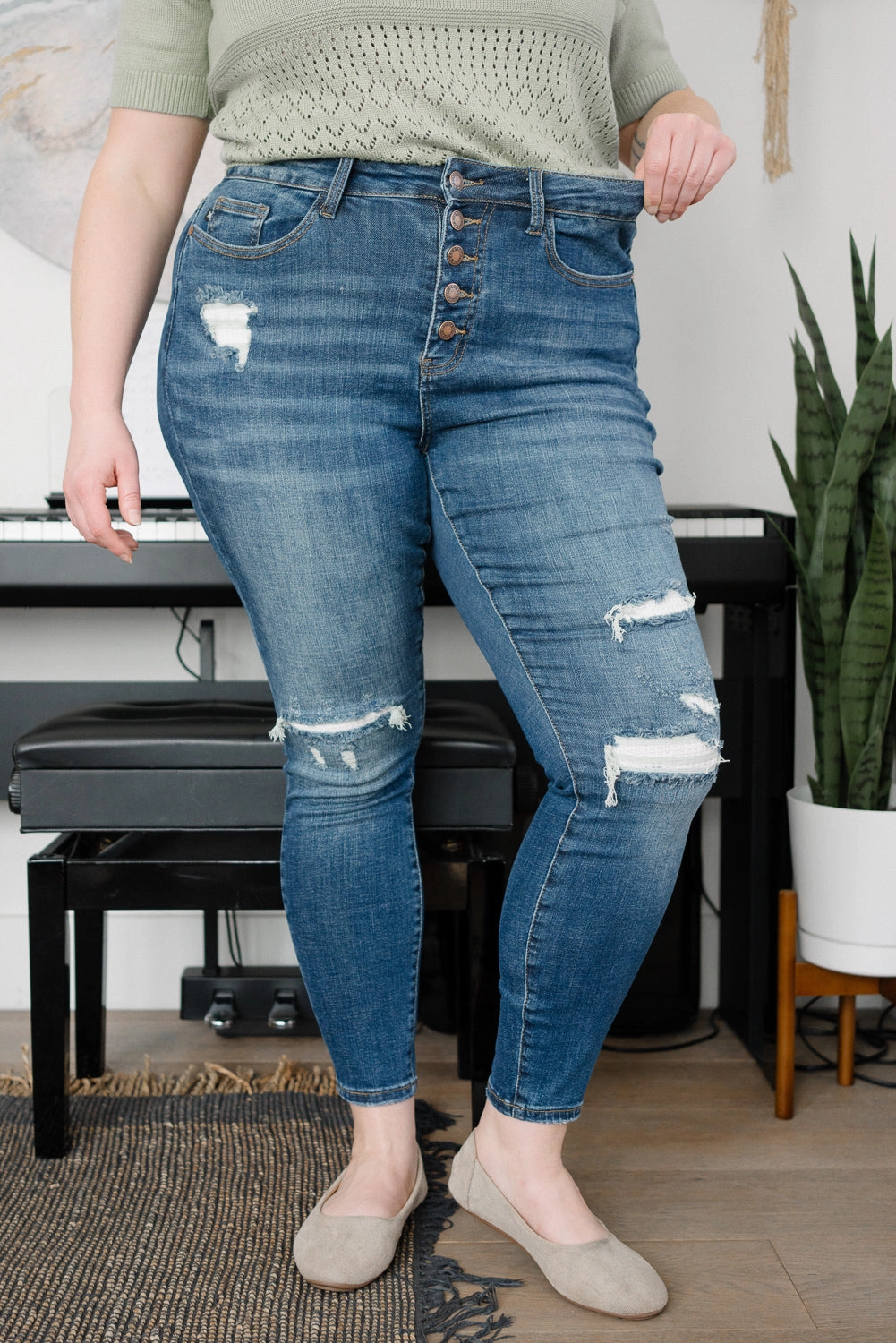 Sadie Mid Rise Thermal Insert Patch Skinny Jeans - PLUS