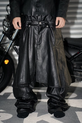 Scimitar Pleated Detachable Leather Pants