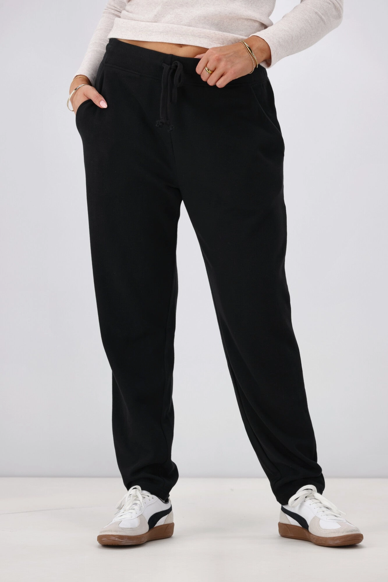 Shine On Label Chaylah Jogger Black Preorder One Late May