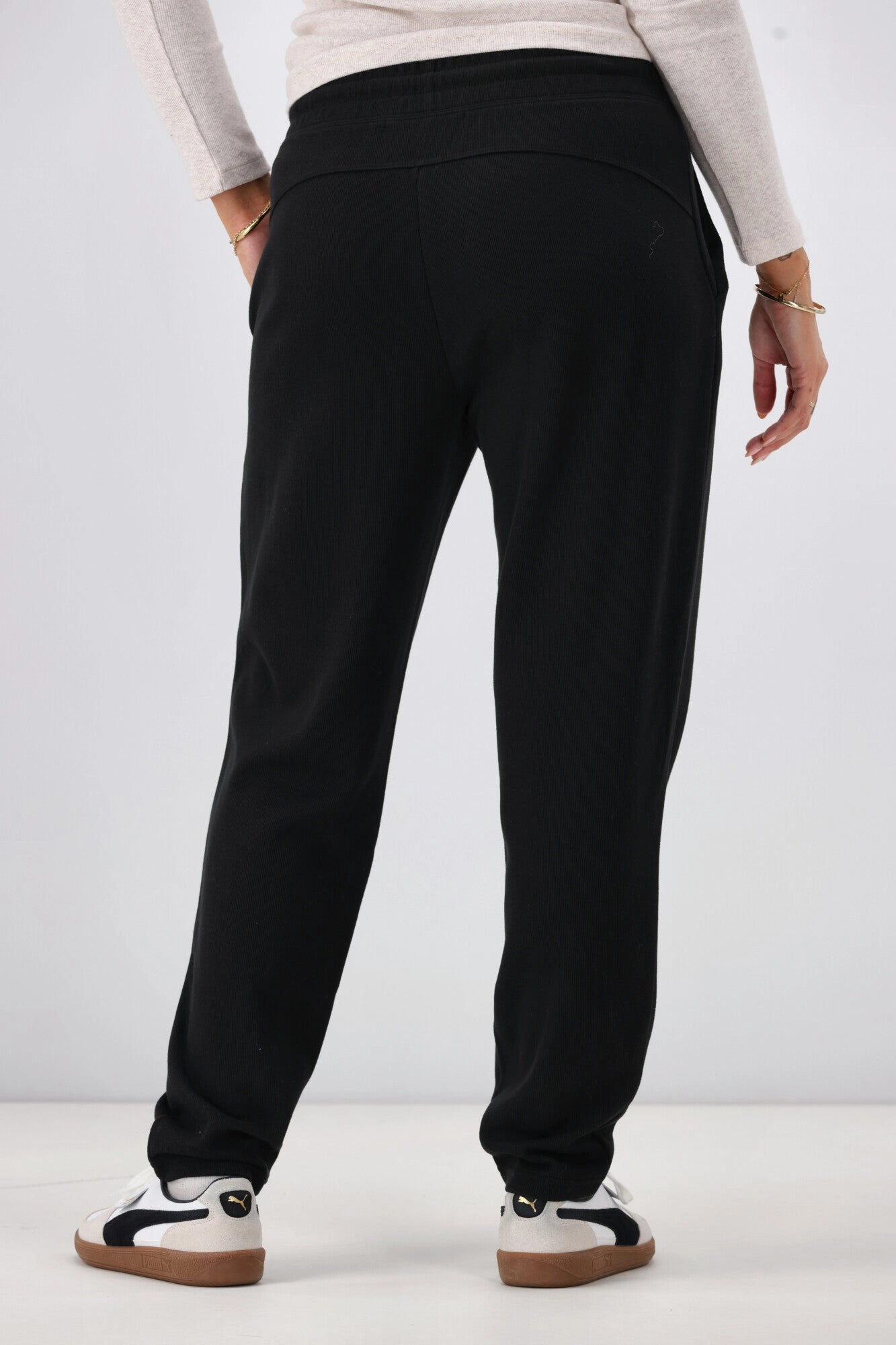 Shine On Label Chaylah Jogger Black Preorder One Late May