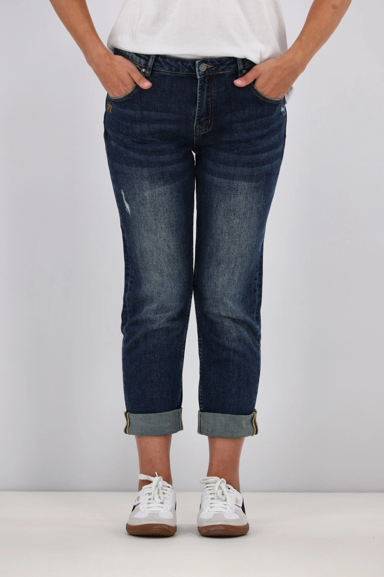 Shine On Label Marlowe Boyfriend Jean Vintage Indigo