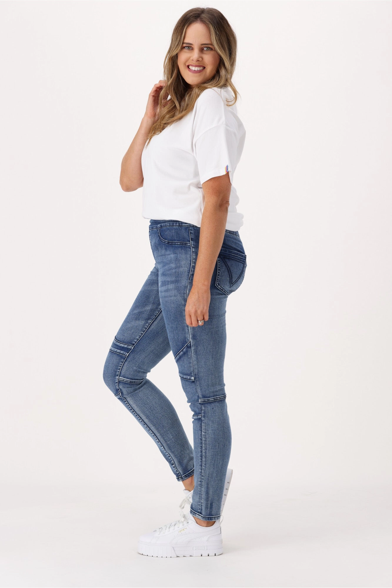 Shine On Label Mykel Pull On Paneled Jeans Indigo