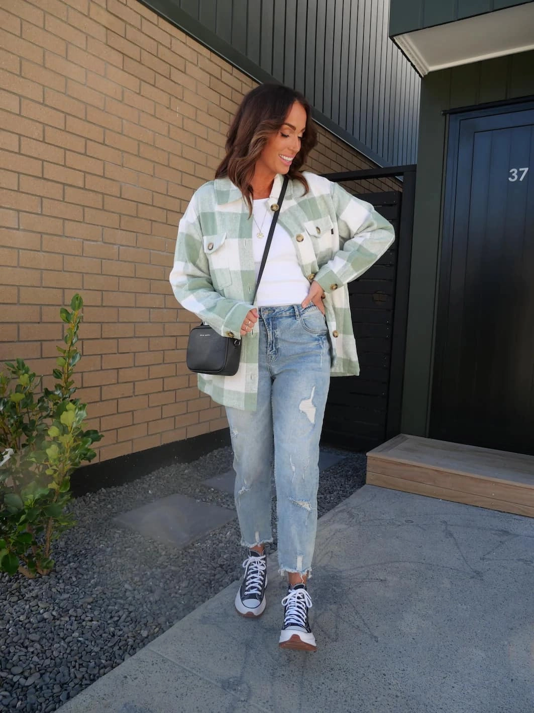 Shine On Label Orlando Boyfriend distressed Jean