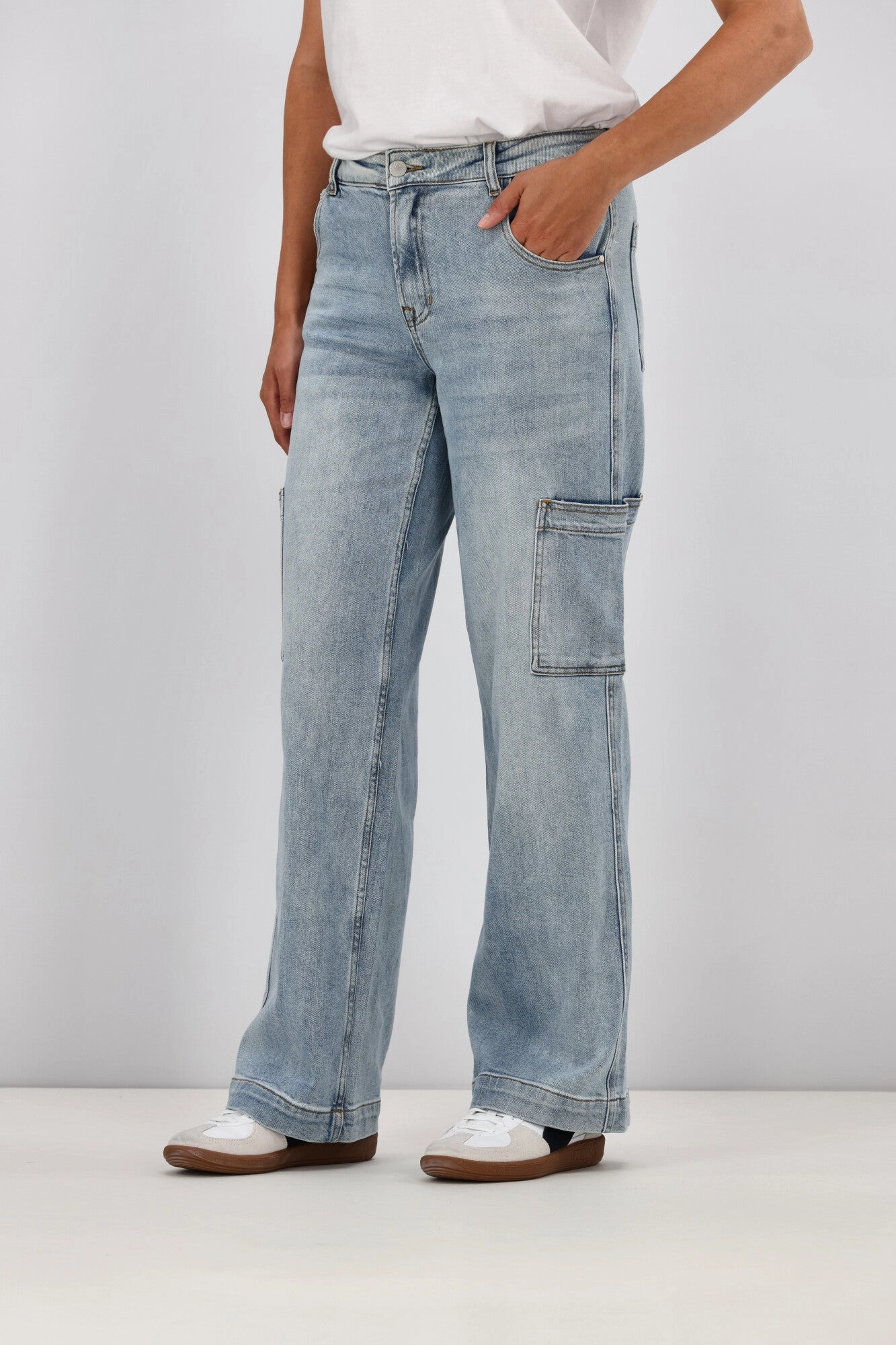 Shine On Label Romeo Cargo Pocket Jean