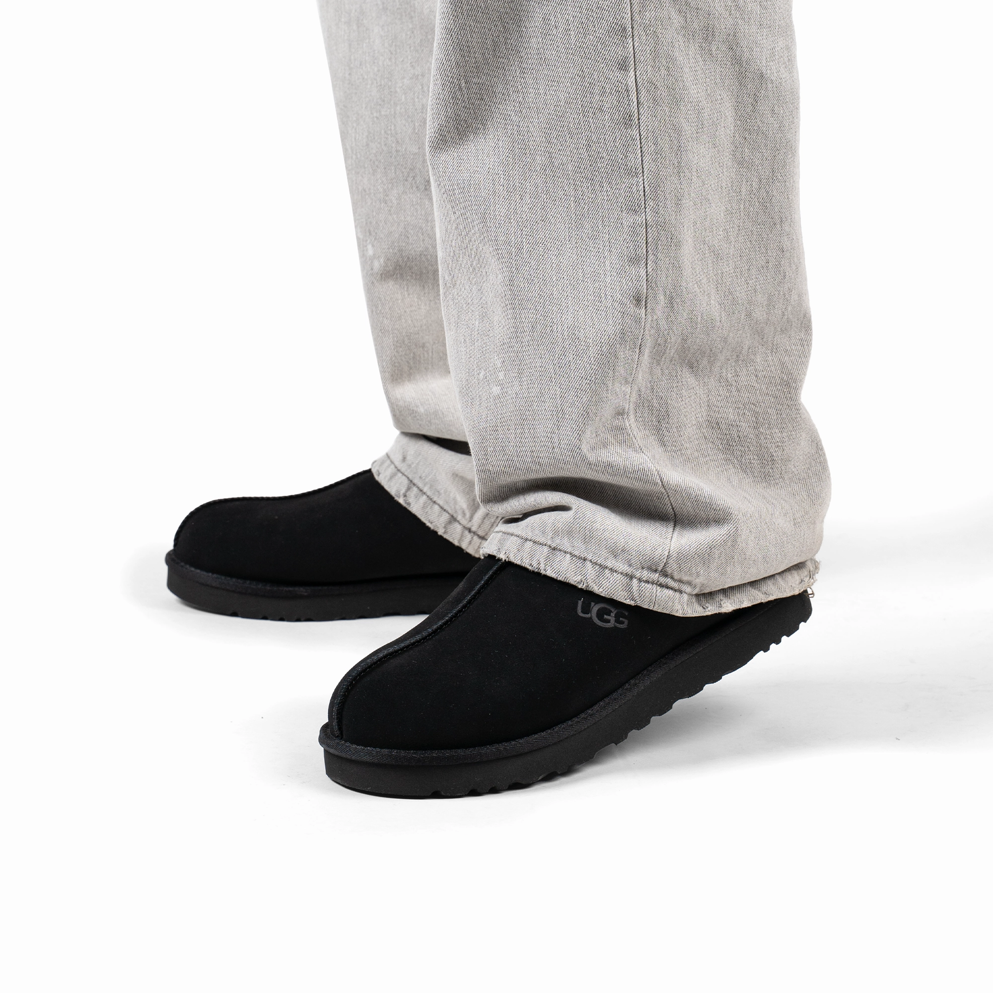 UGG Tasman Slipper Black