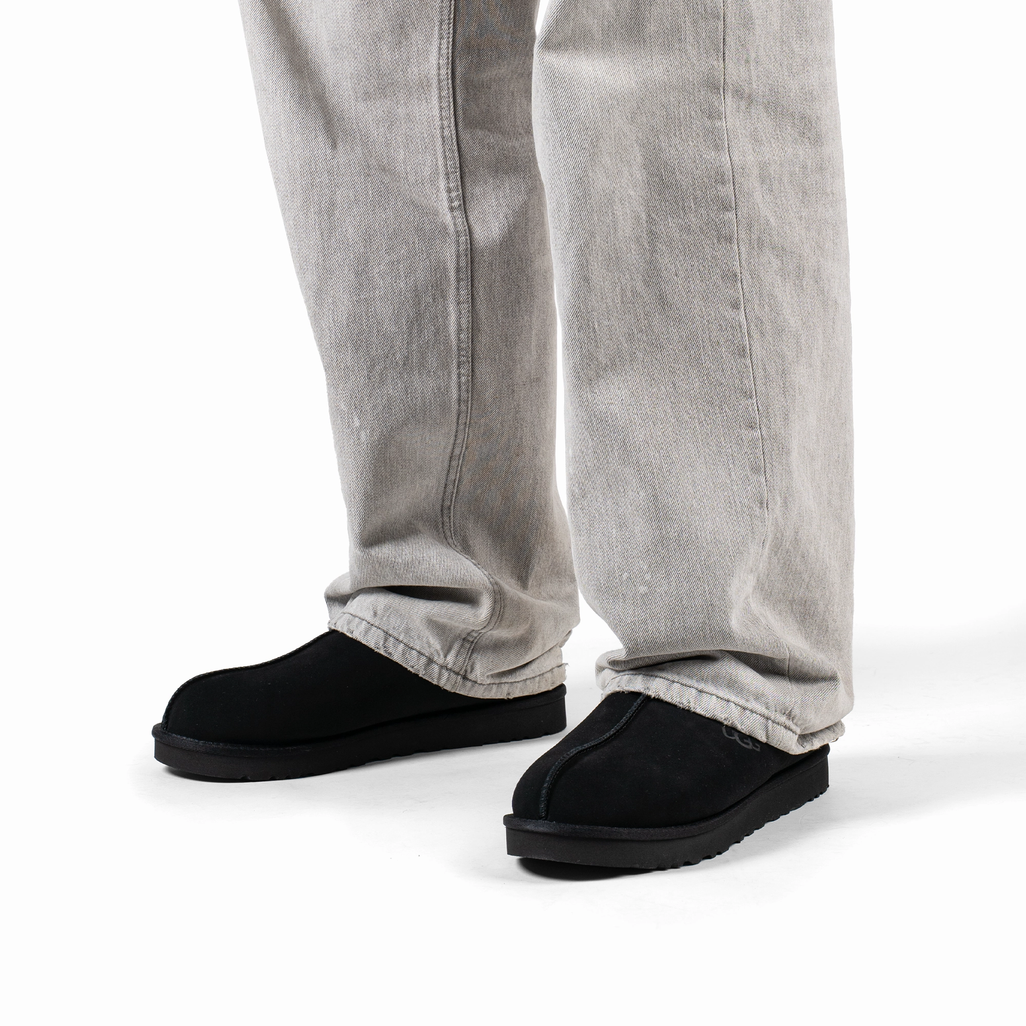 UGG Tasman Slipper Black