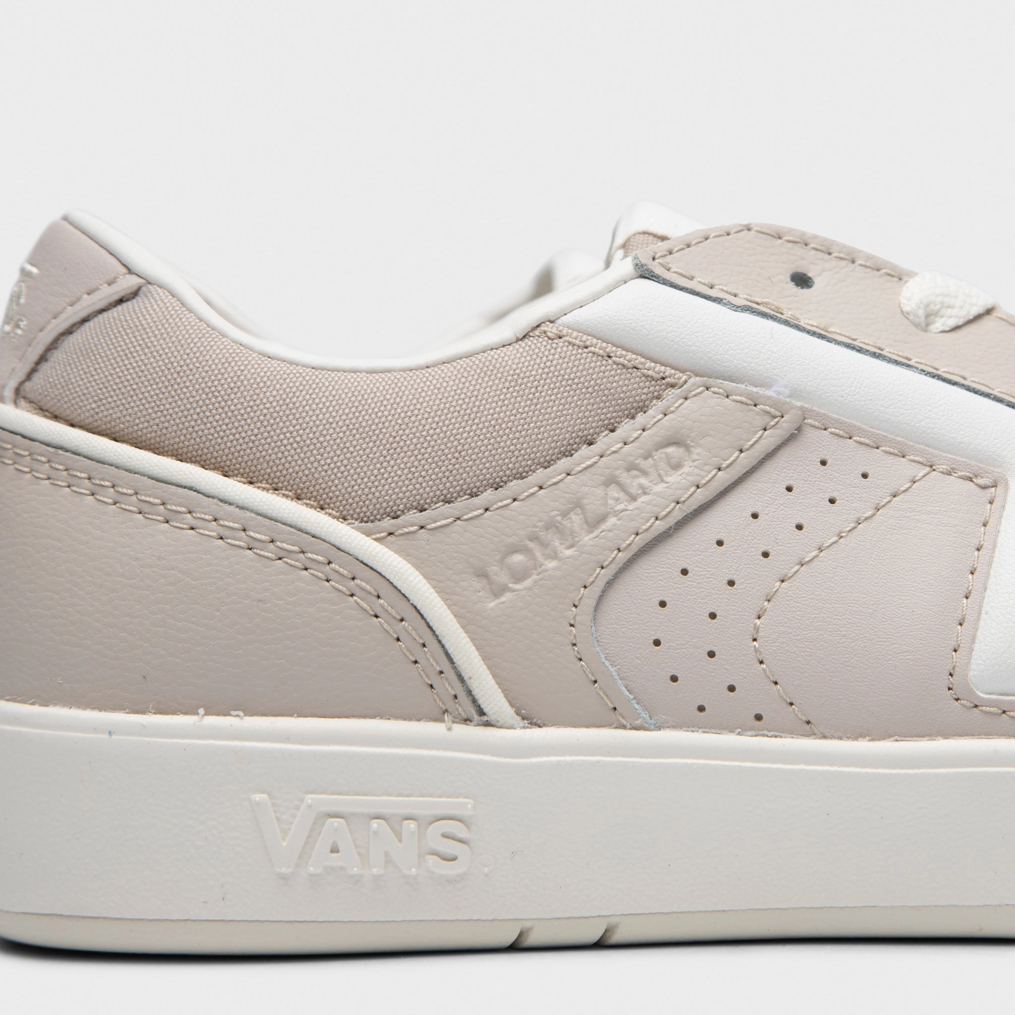 Vans Lowland ComfyCush Tan / White