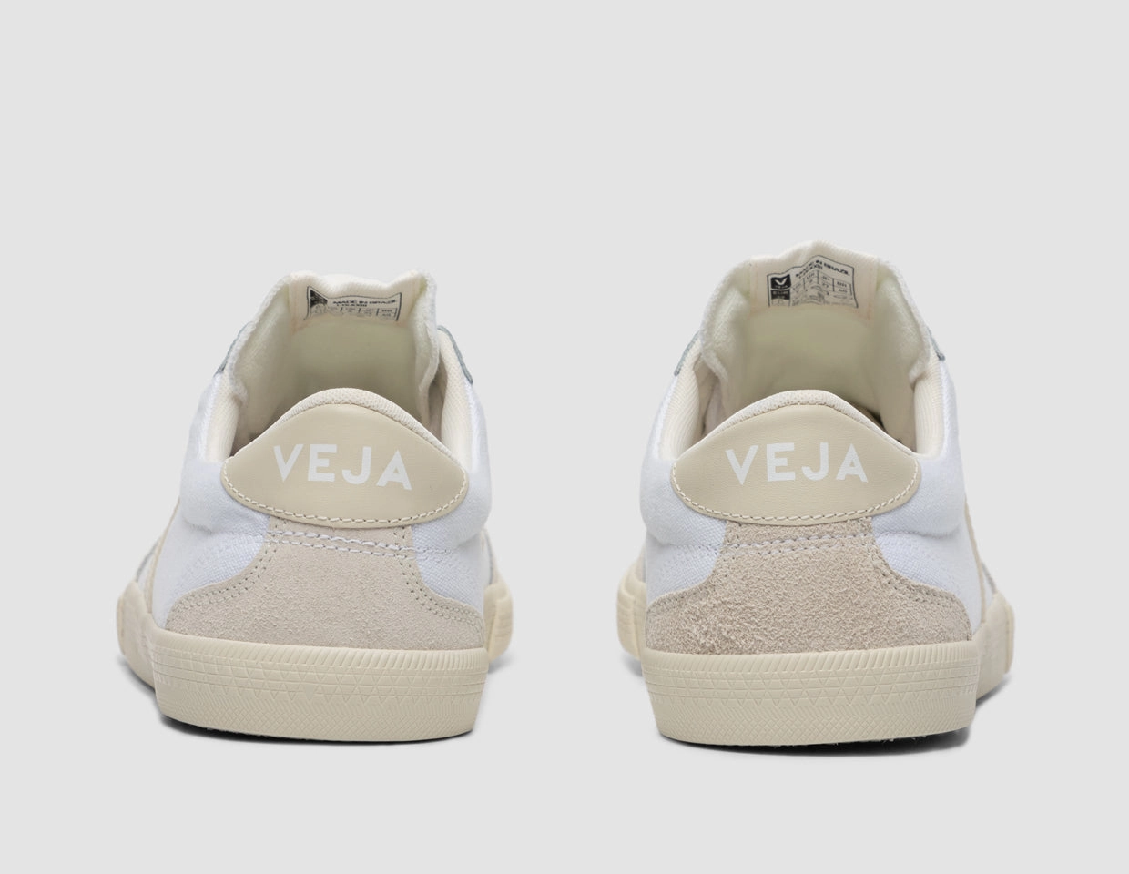 VEJA Volley White / Pierre