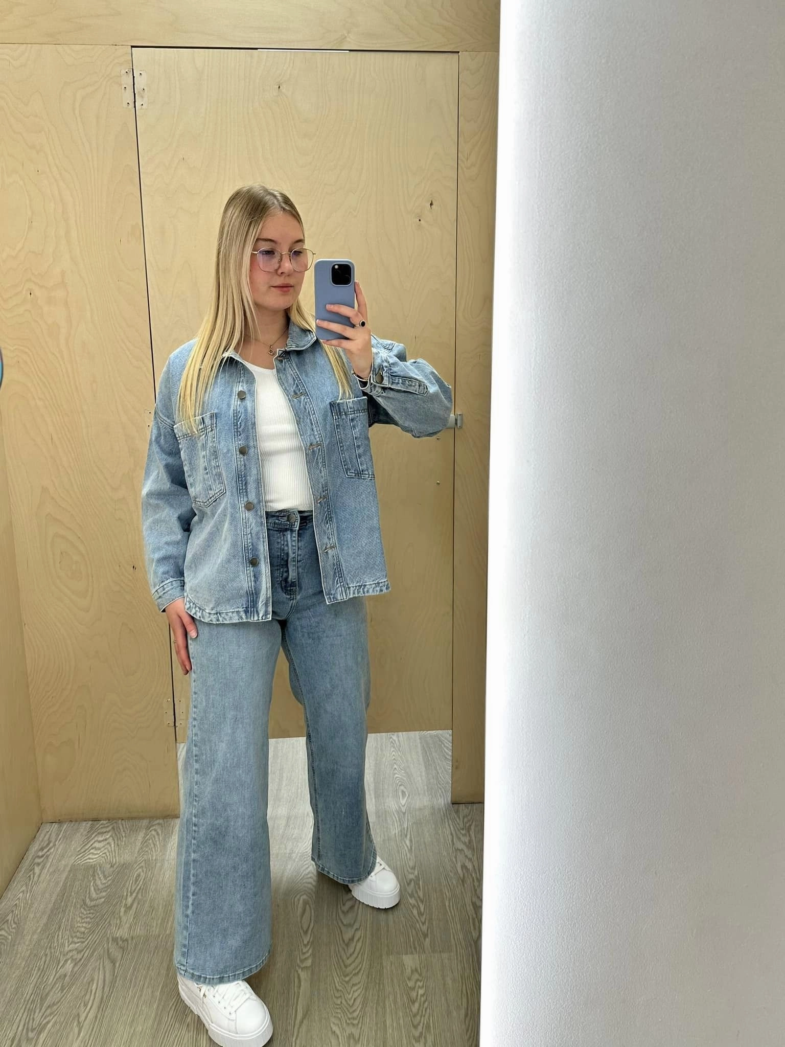 Wakee Maria Wide Leg Jean Blue