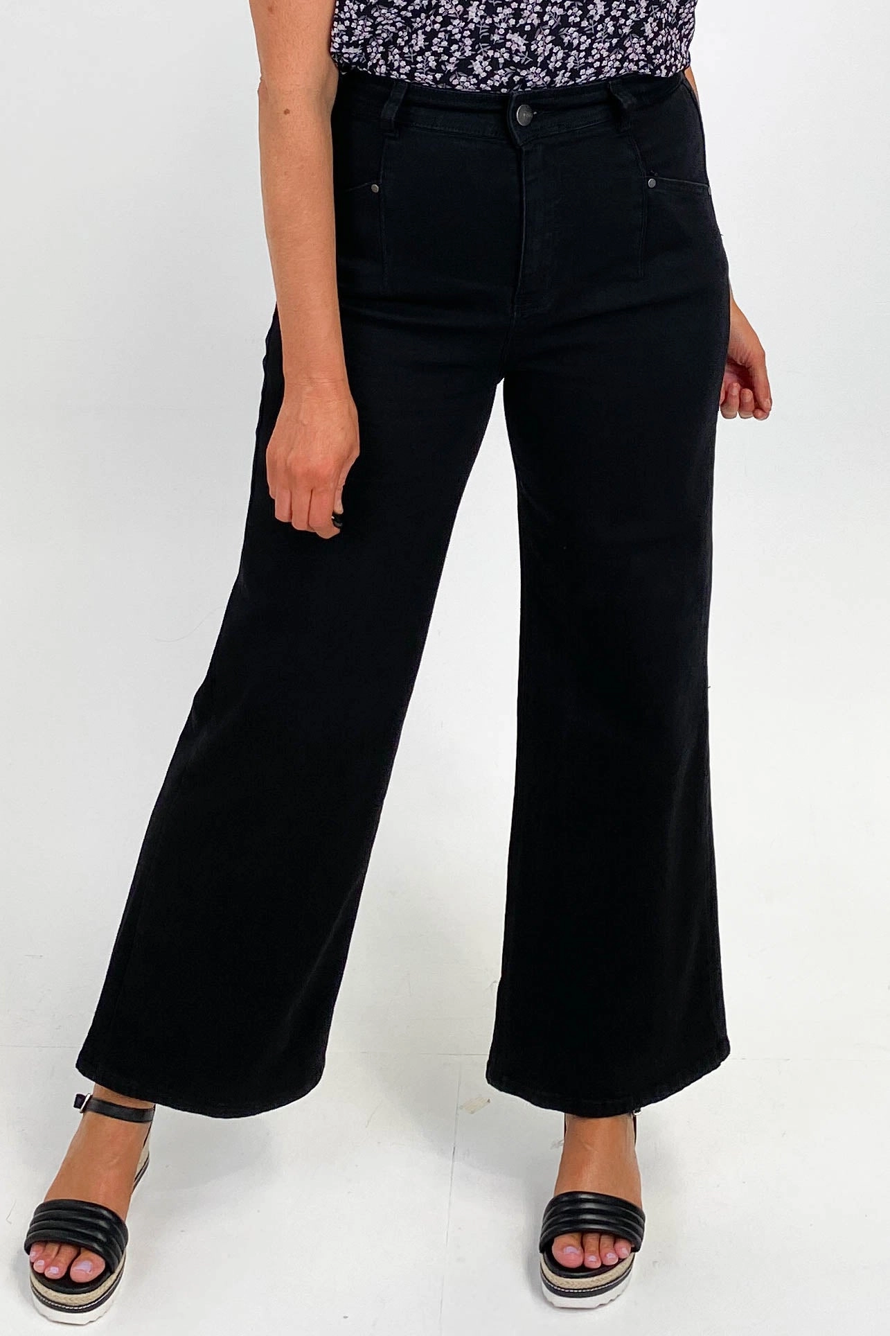 Wakee Natalia Wide Leg Jean Black