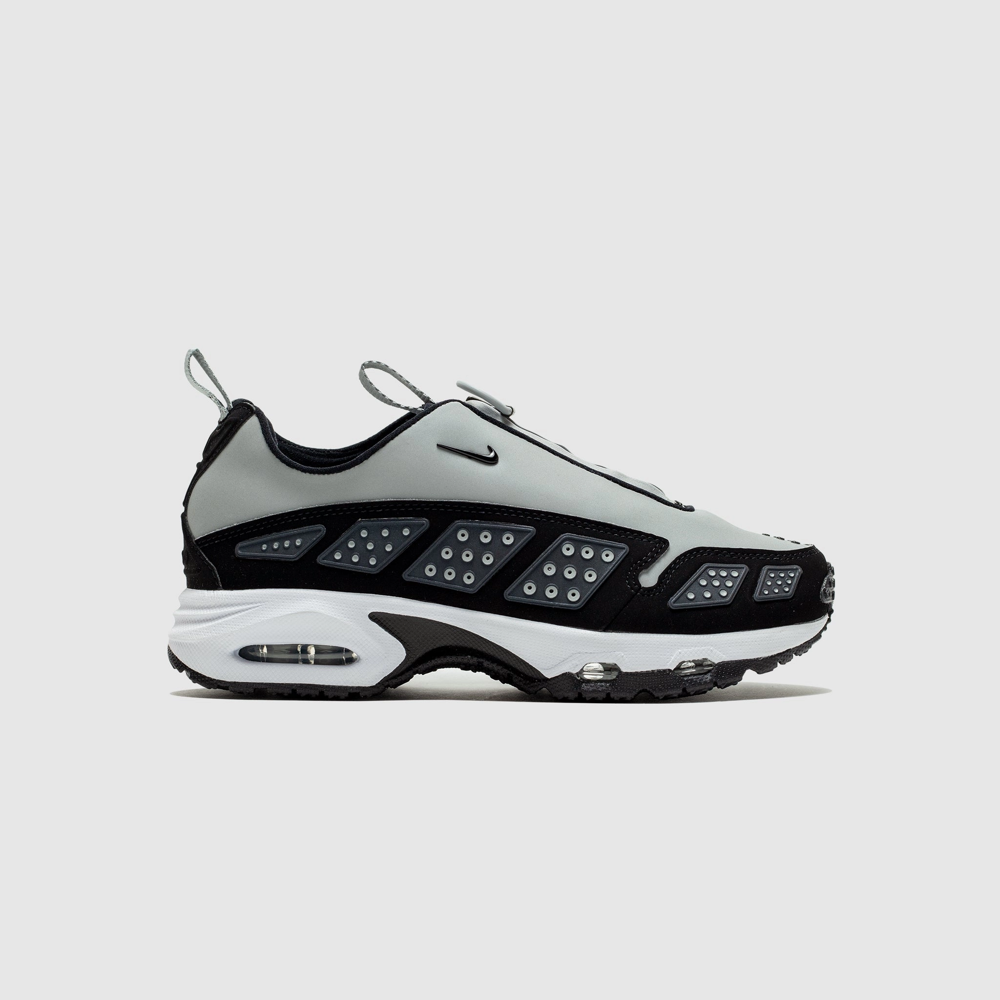 WMNS AIR MAX SUNDER METALLIC SILVER