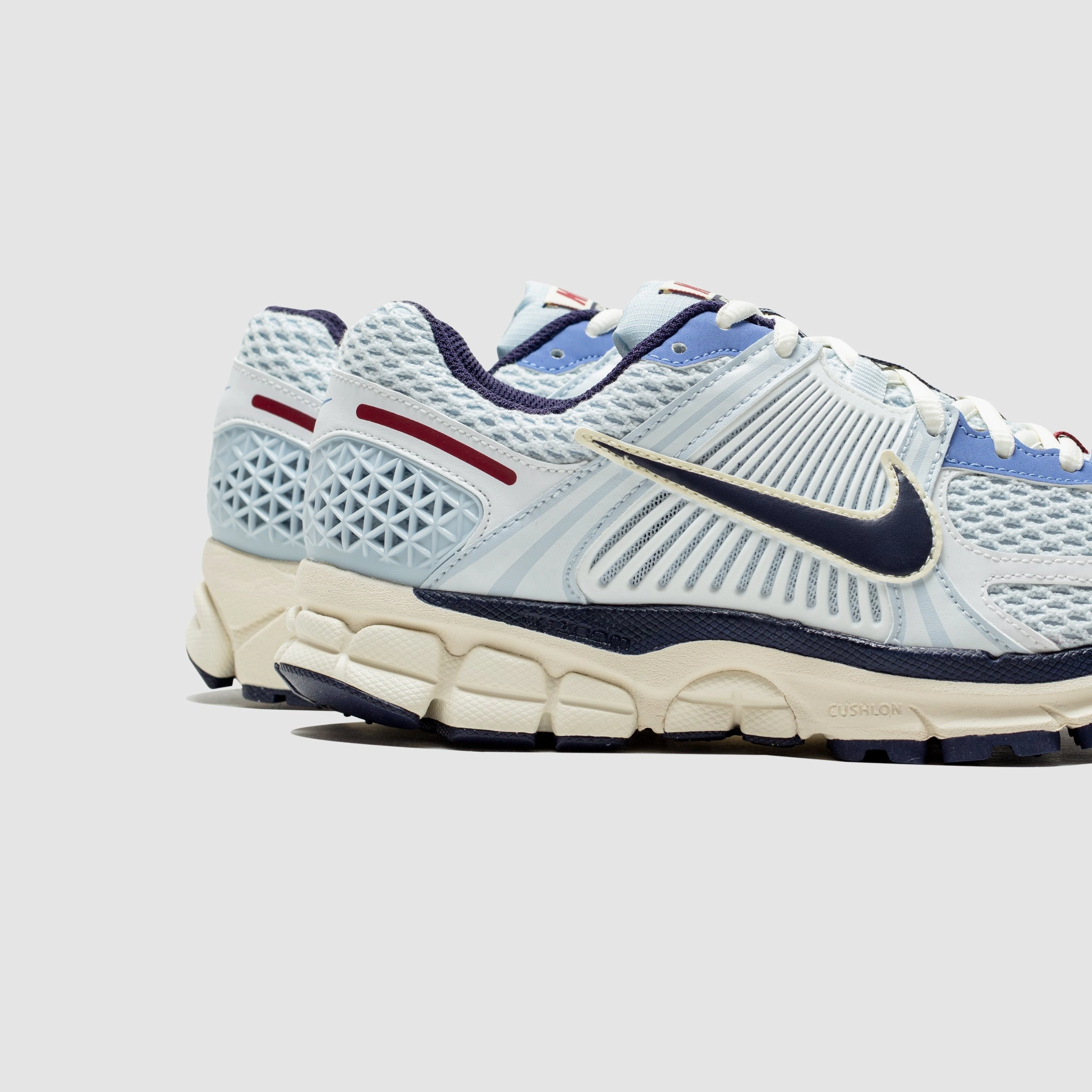 WMNS ZOOM VOMERO 5 PURPLE INK