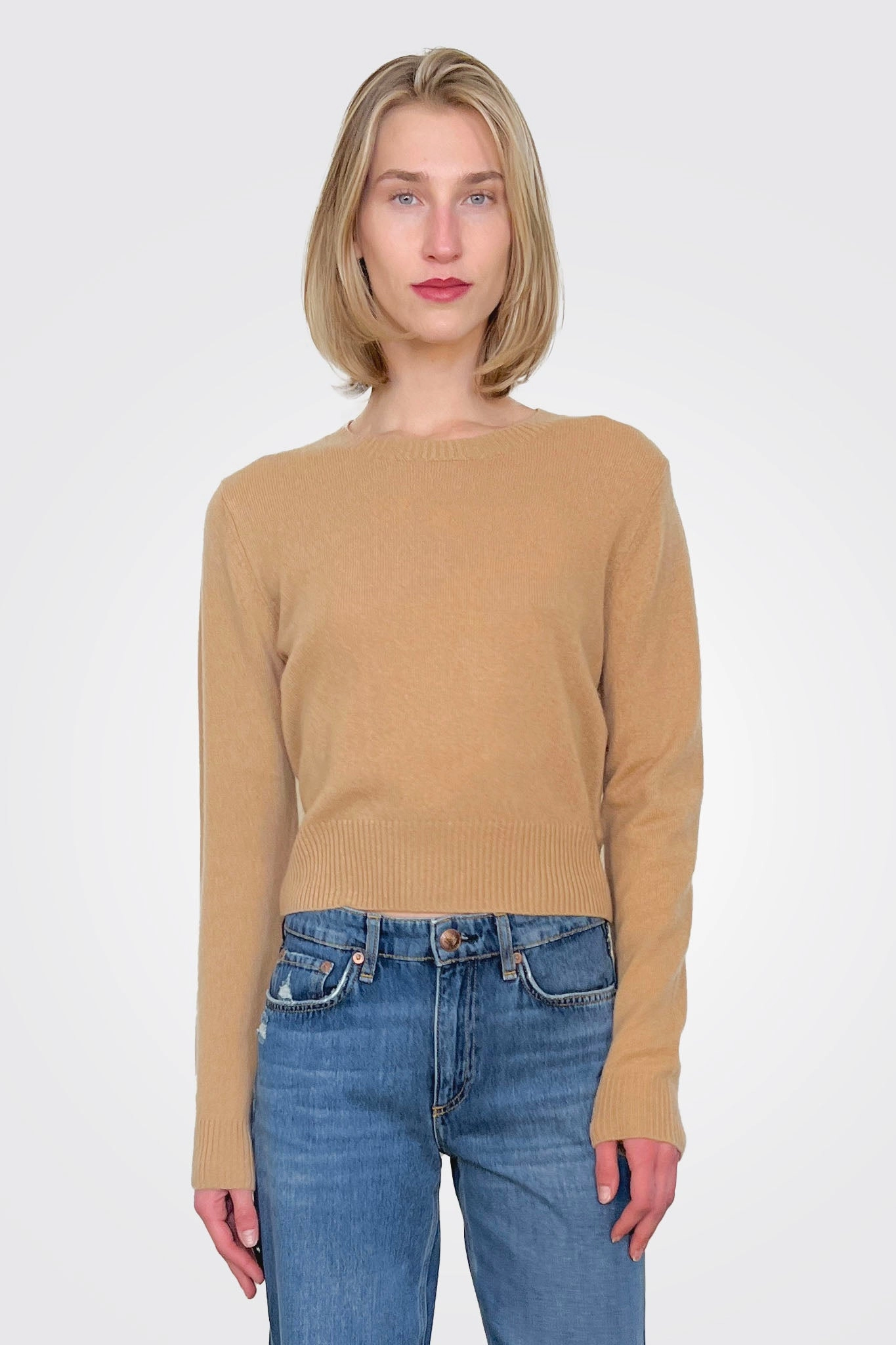 Womad Little Crew Cashmere Sweater - Camel