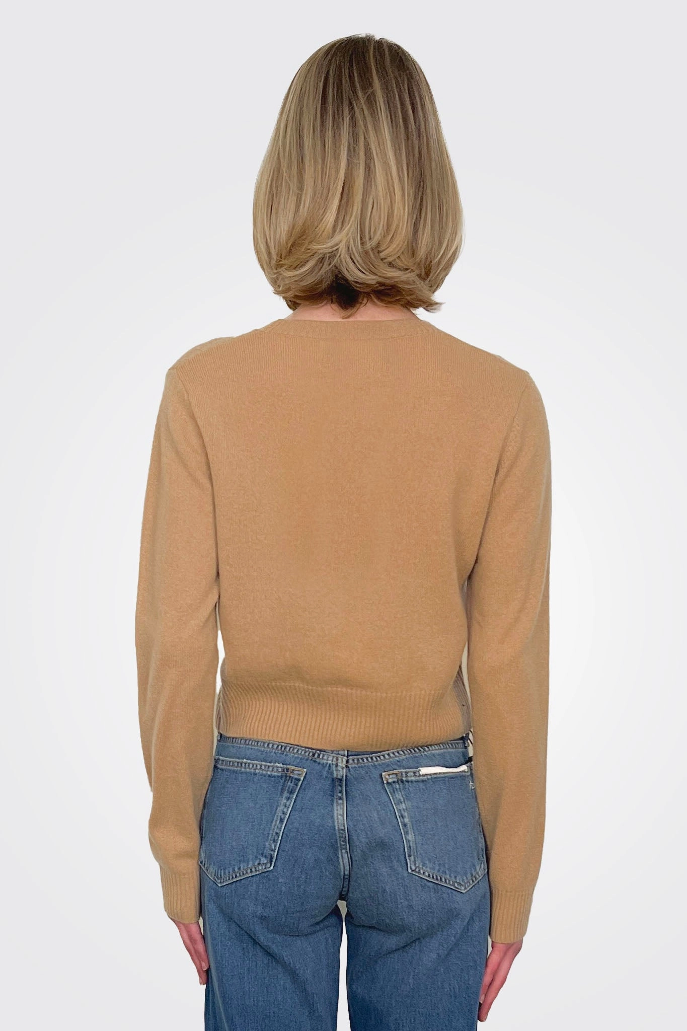 Womad Little Crew Cashmere Sweater - Camel