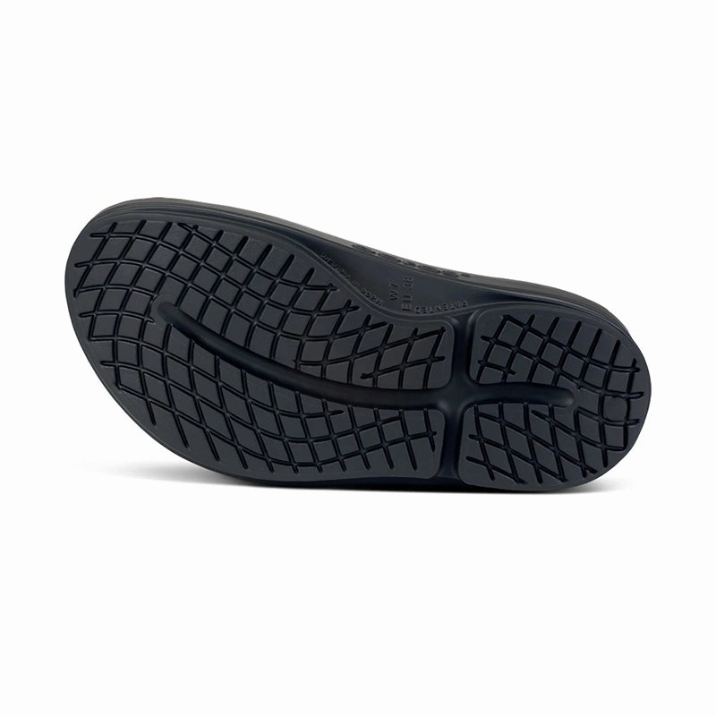 Women's OOmega OOahh Limited Posh Black