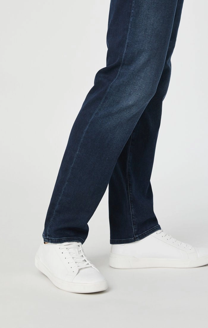 ZACH STRAIGHT LEG IN BLUE BLACK ATHLETIC